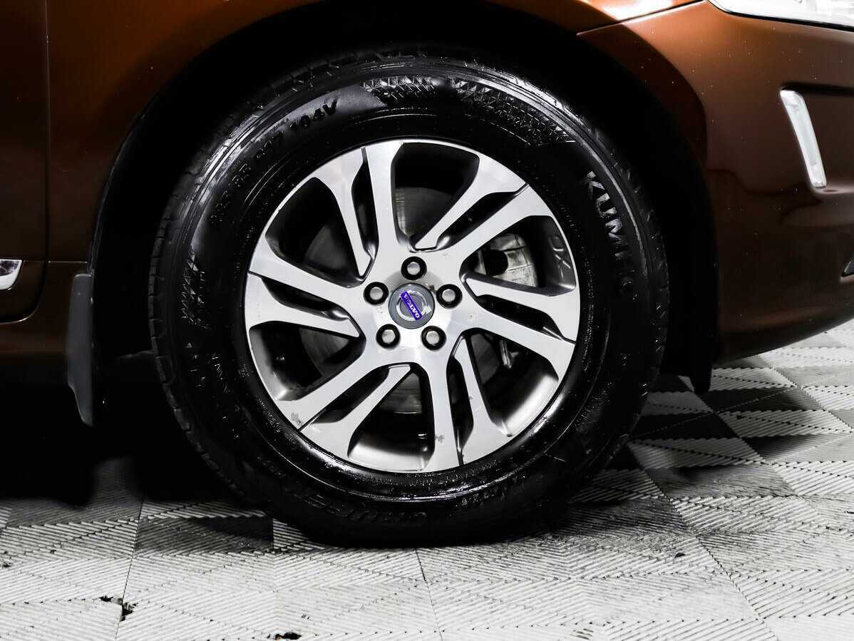 Купить Volvo XC60 с пробегом. Фото: #13