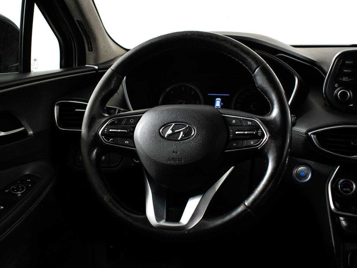 Купить Hyundai Santa Fe с пробегом. Фото: #13