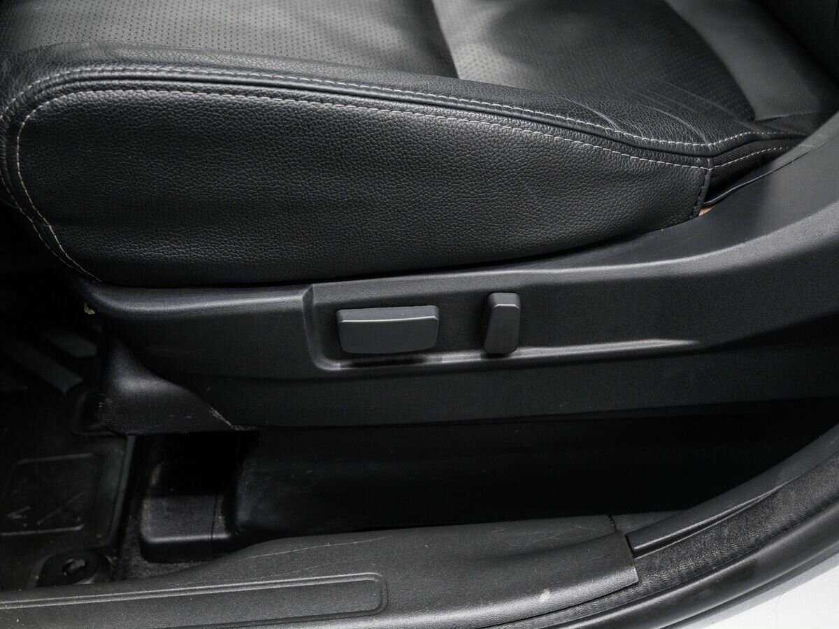 Купить Mitsubishi Outlander с пробегом. Фото: #17