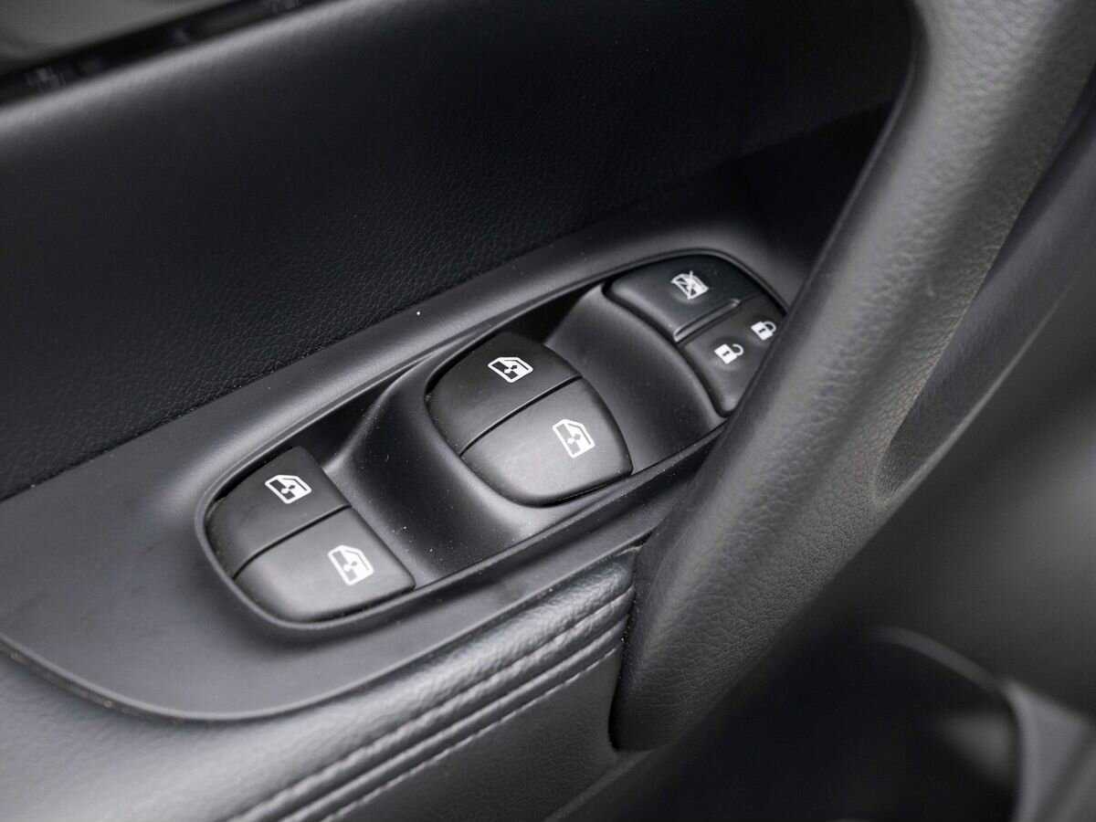 Купить Nissan Qashqai с пробегом. Фото: #25