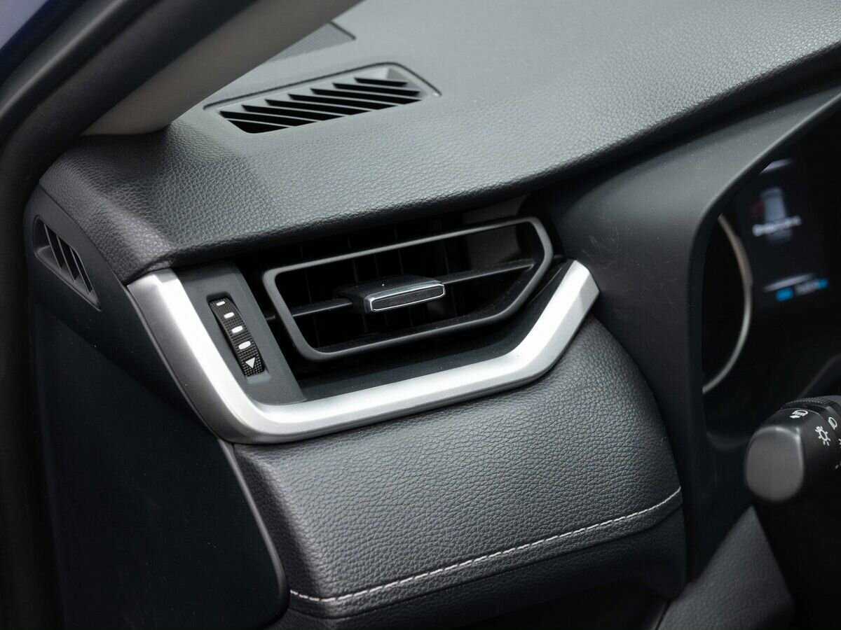 Купить Toyota RAV4 с пробегом. Фото: #19