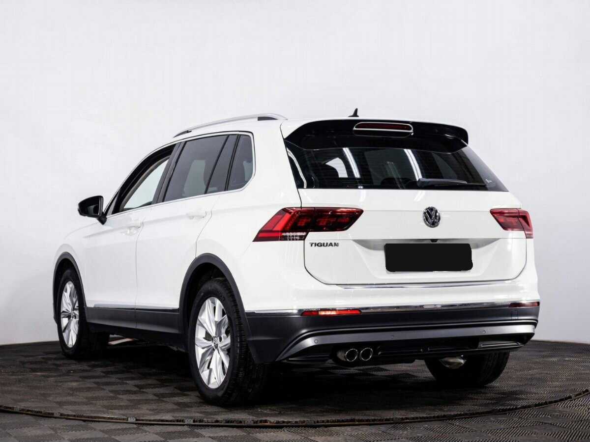 Купить Volkswagen Tiguan с пробегом. Фото: #3