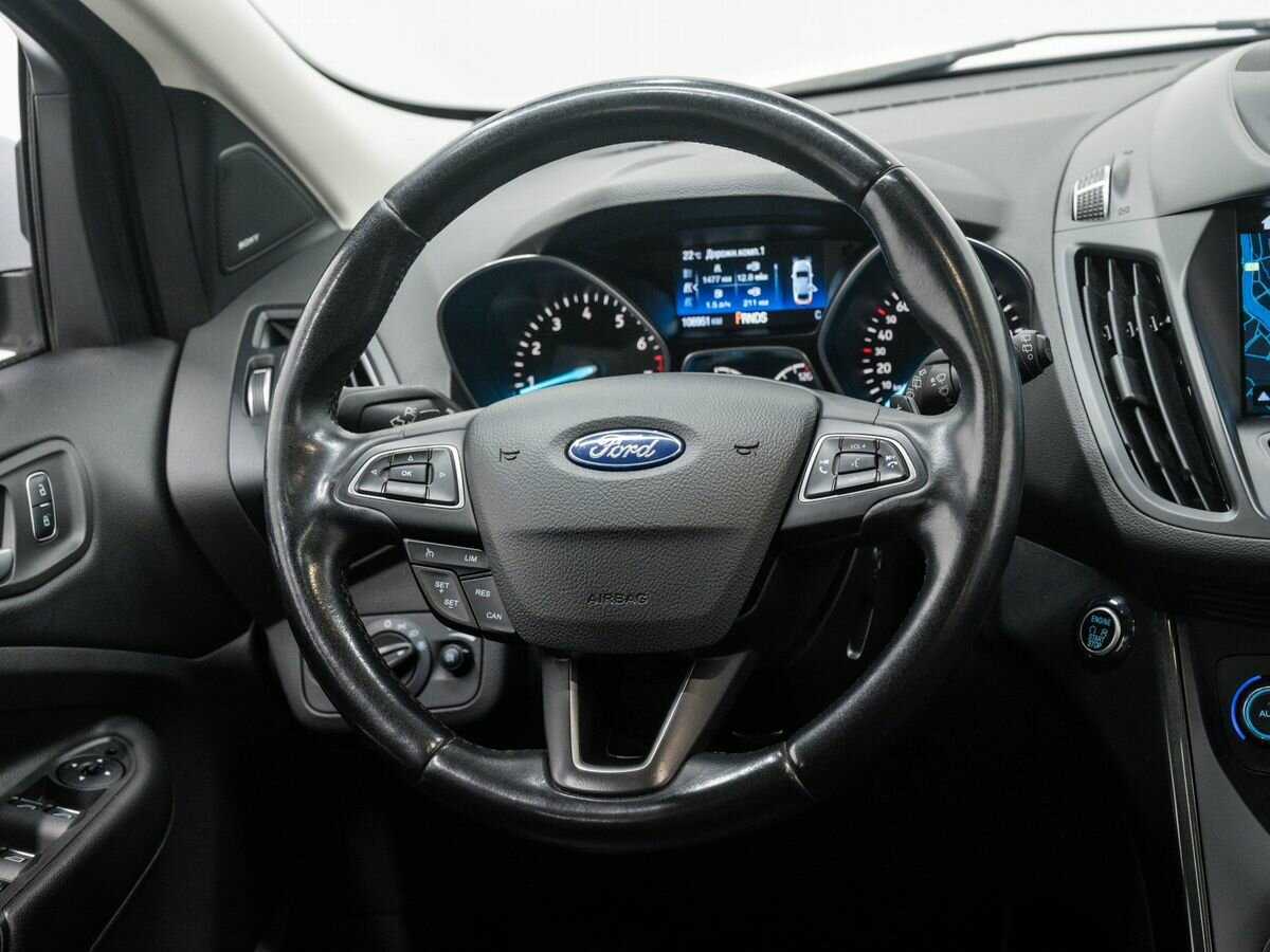 Купить Ford Kuga с пробегом. Фото: #11