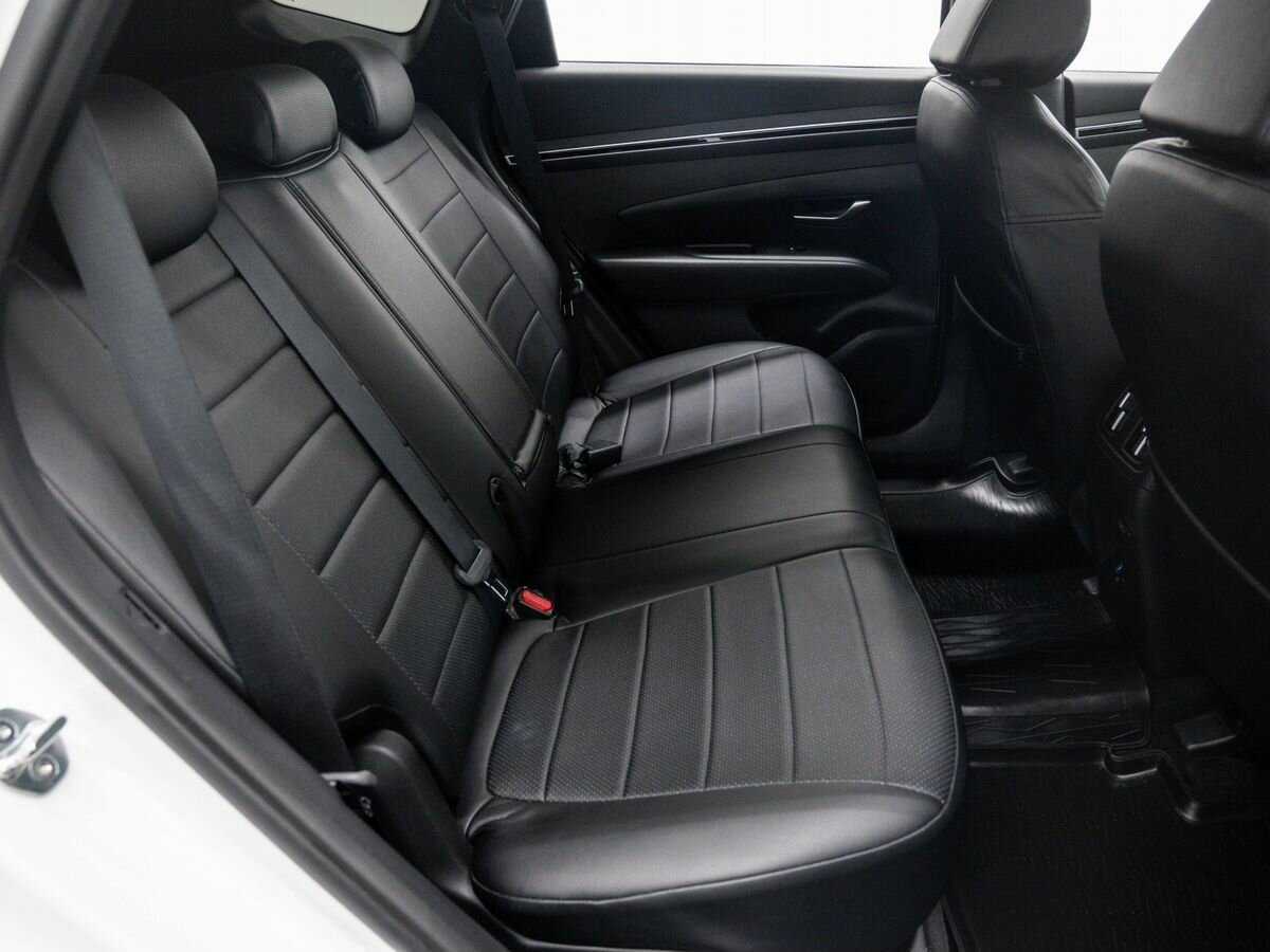 Купить Hyundai Tucson с пробегом. Фото: #11