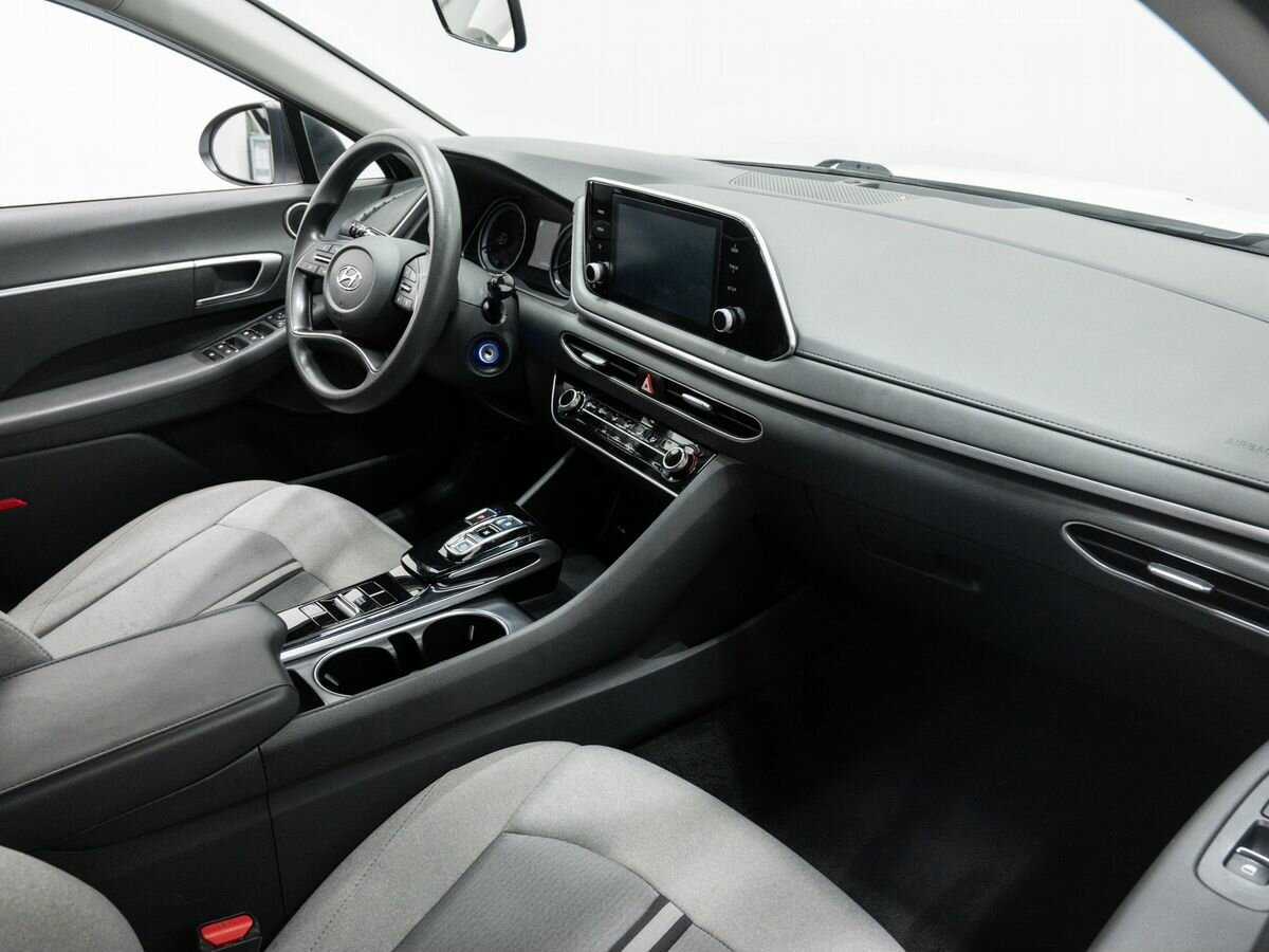 Купить Hyundai Sonata с пробегом. Фото: #8