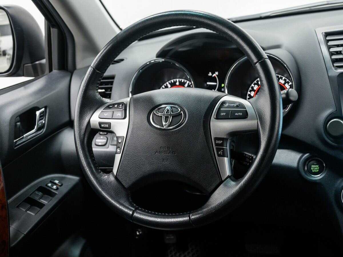 Купить Toyota Highlander с пробегом. Фото: #11