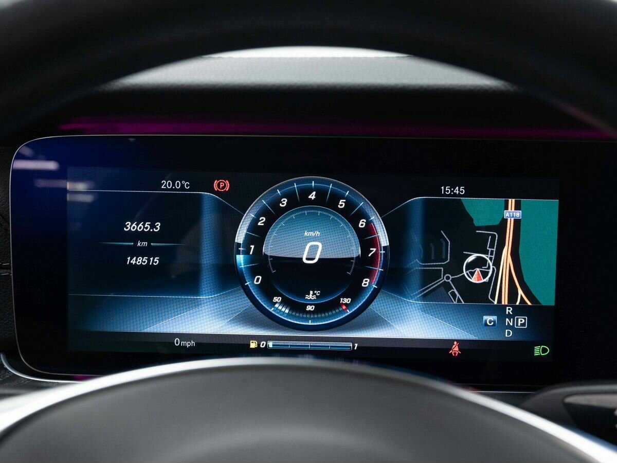 Купить Mercedes-Benz E-Класс с пробегом. Фото: #14