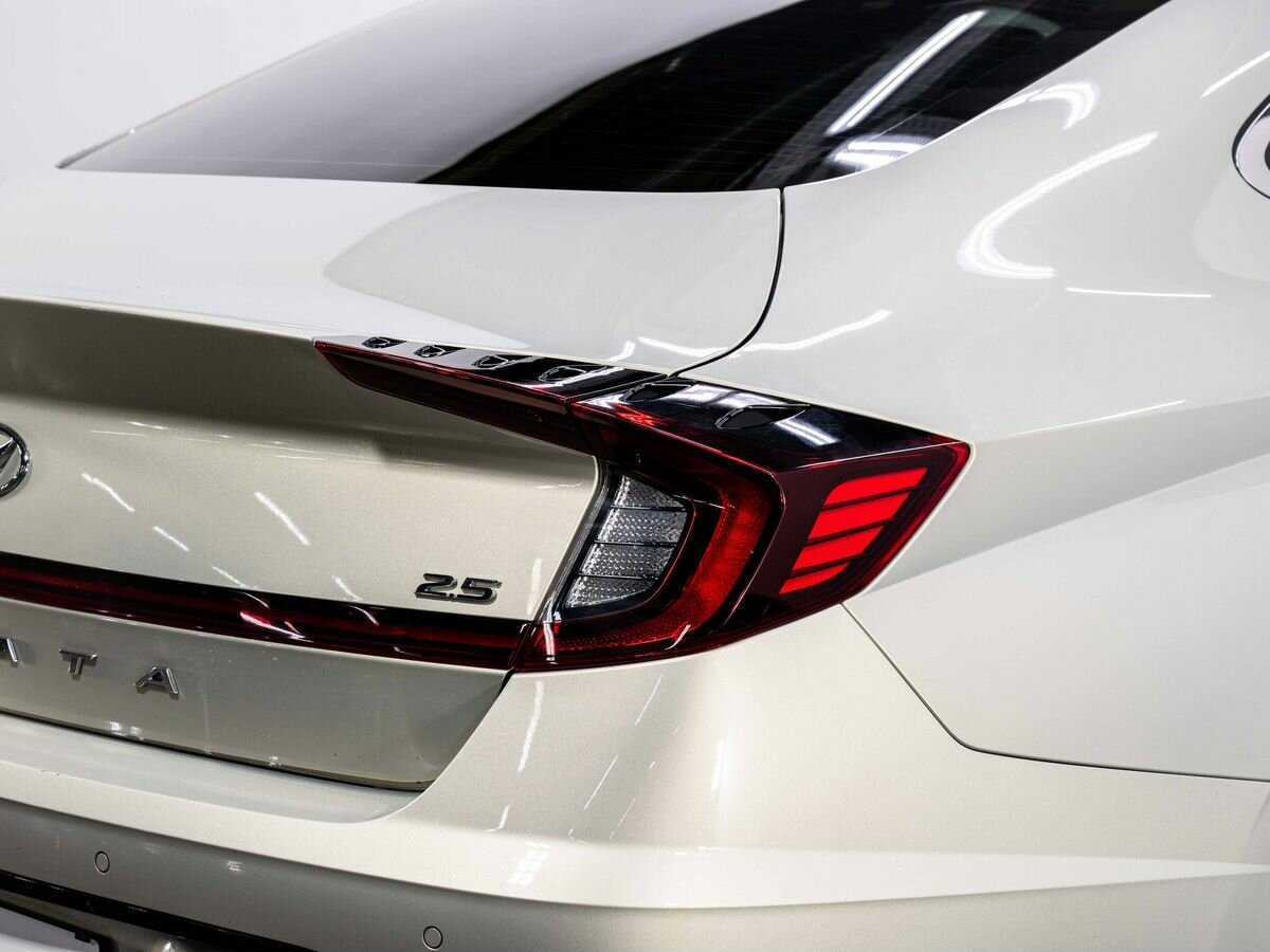 Купить Hyundai Sonata с пробегом. Фото: #26