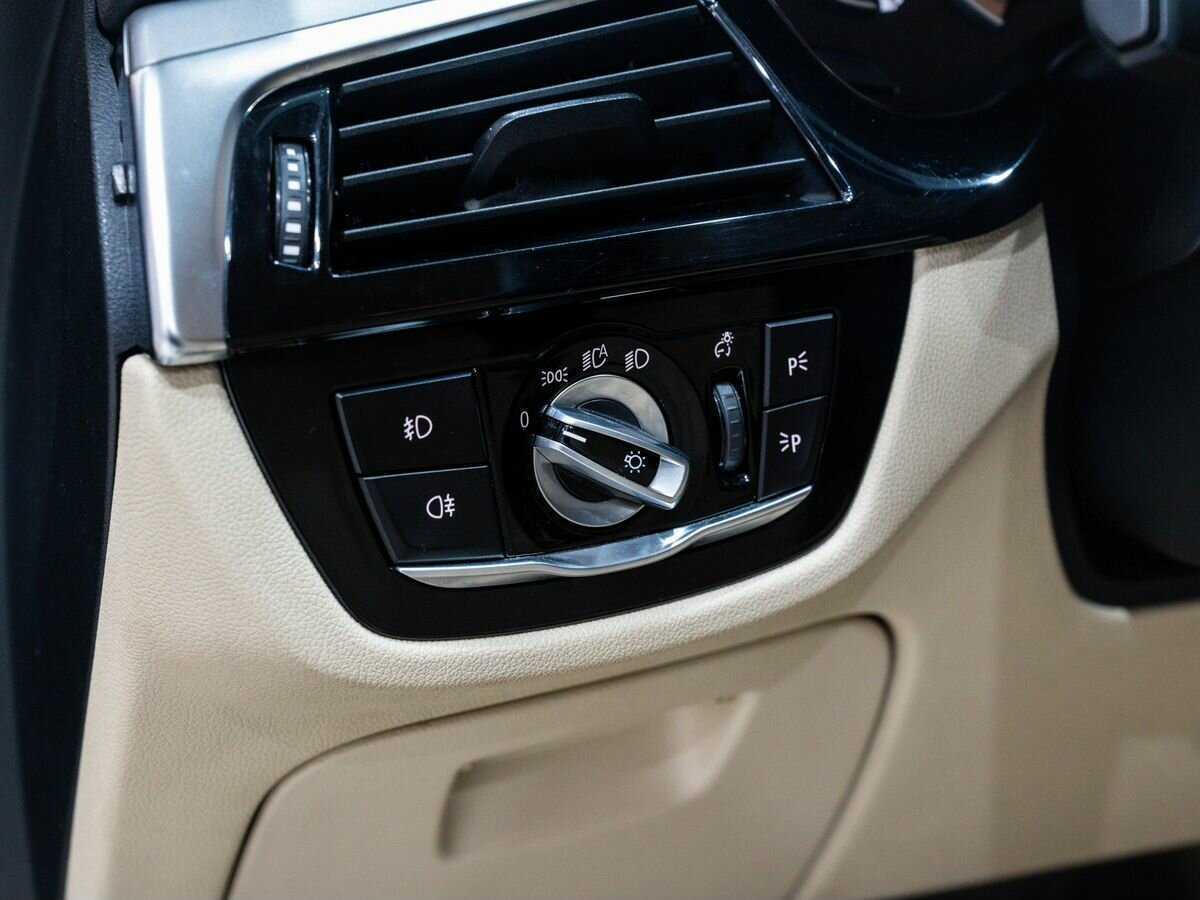 Купить BMW 5 серии с пробегом. Фото: #13