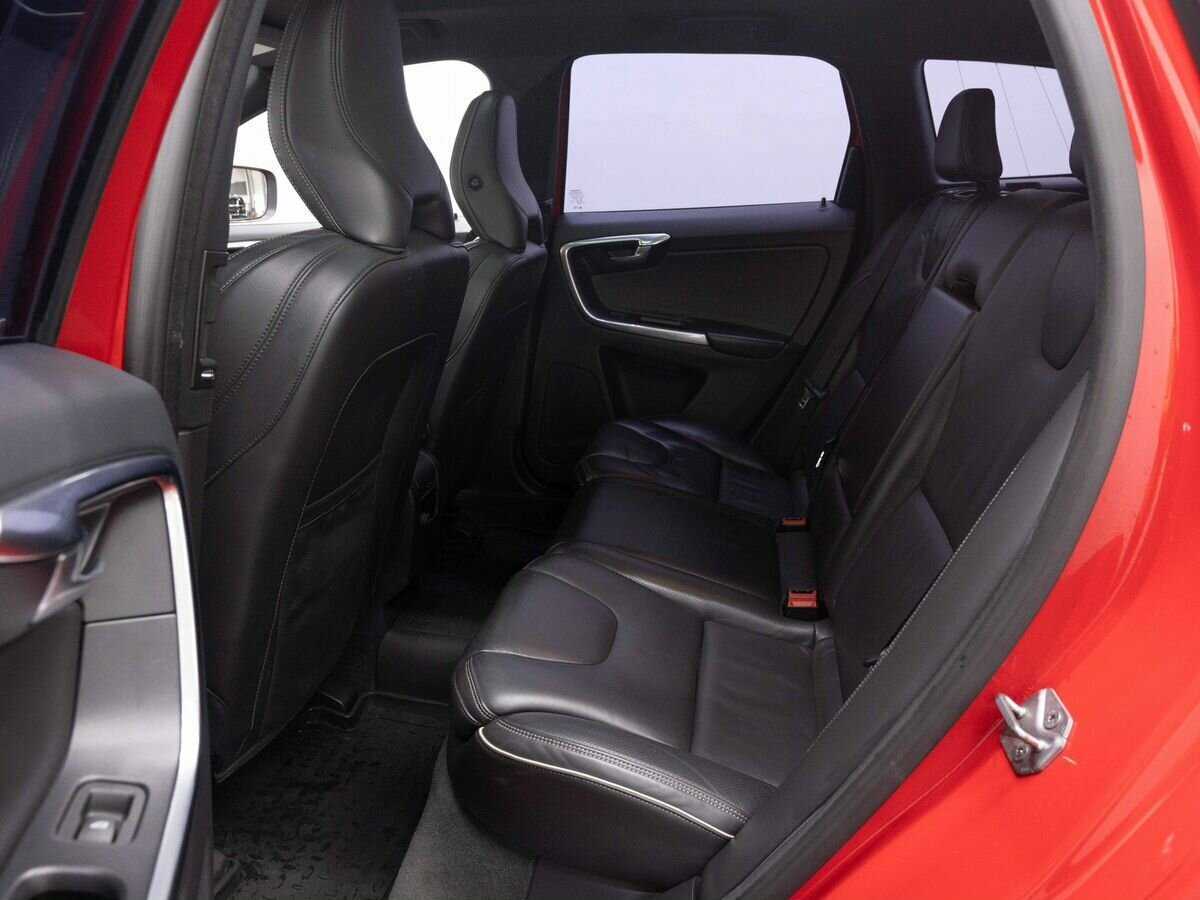 Купить Volvo XC60 с пробегом. Фото: #9