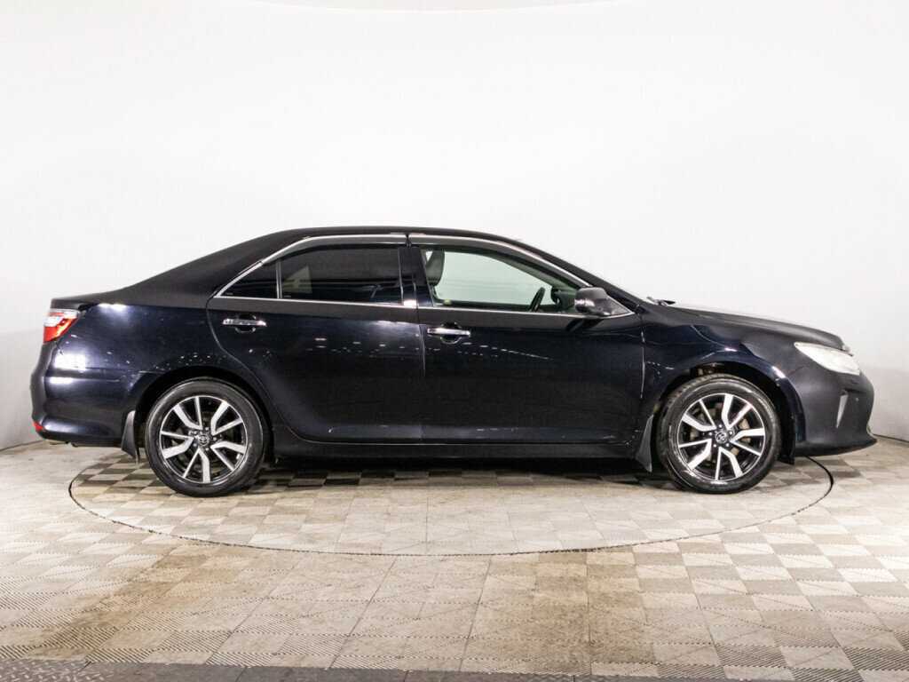 Купить Toyota Camry с пробегом. Фото: #3