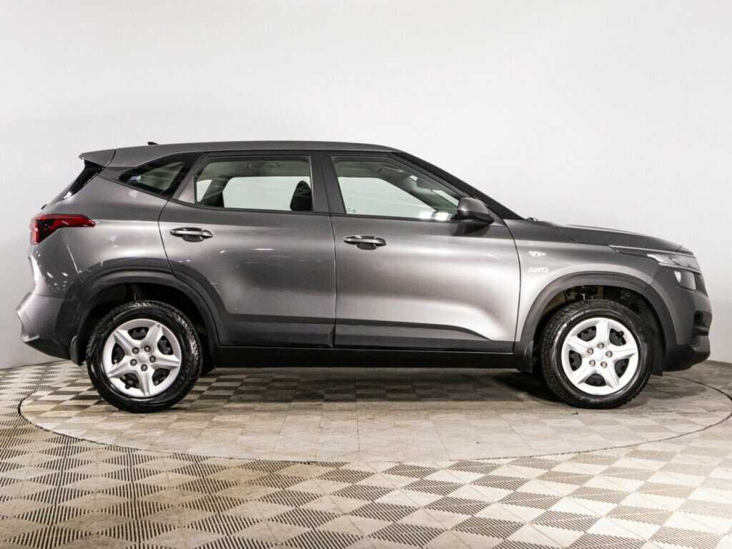 Купить Kia Seltos с пробегом. Фото: #3
