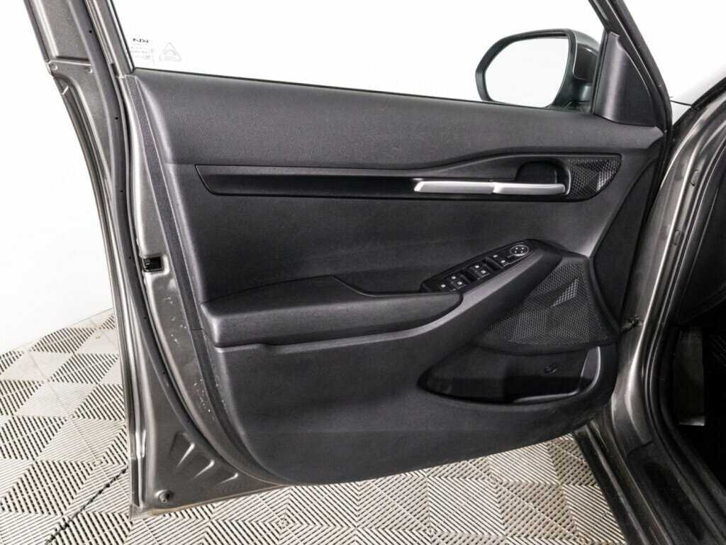 Купить Kia Seltos с пробегом. Фото: #22