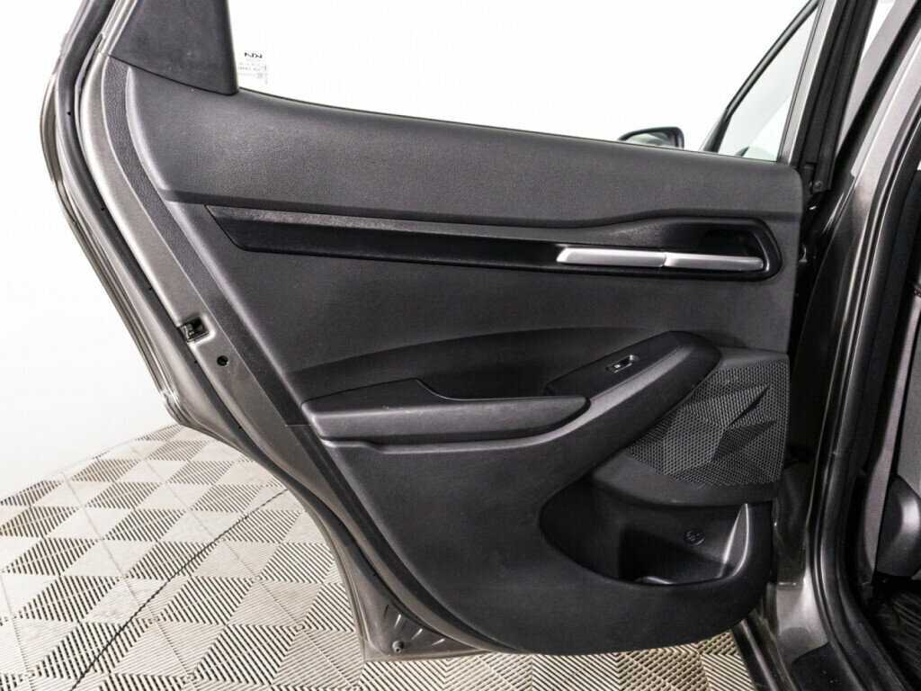 Купить Kia Seltos с пробегом. Фото: #23