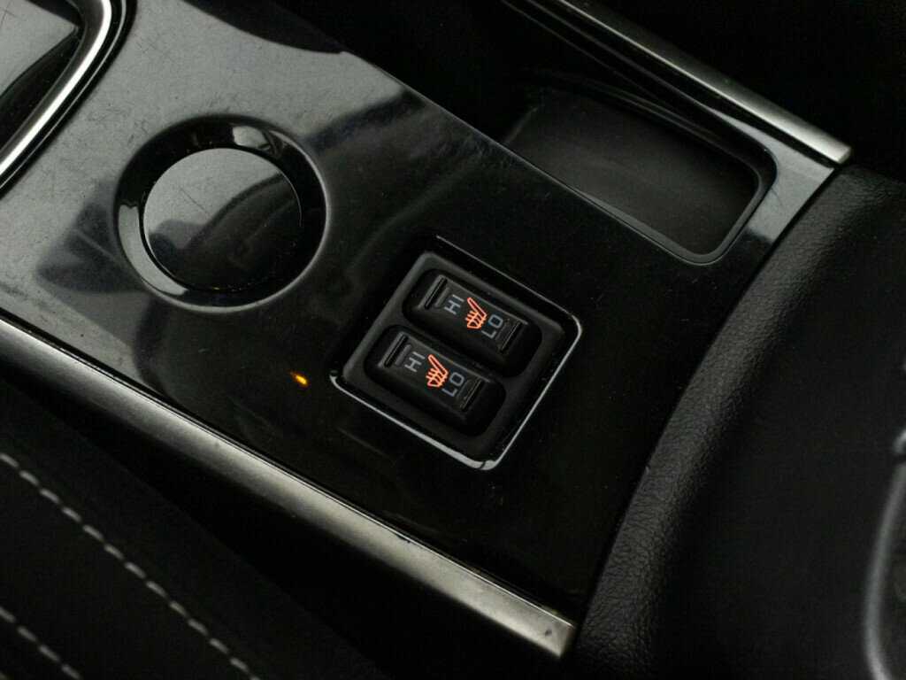 Купить Mitsubishi Outlander с пробегом. Фото: #17