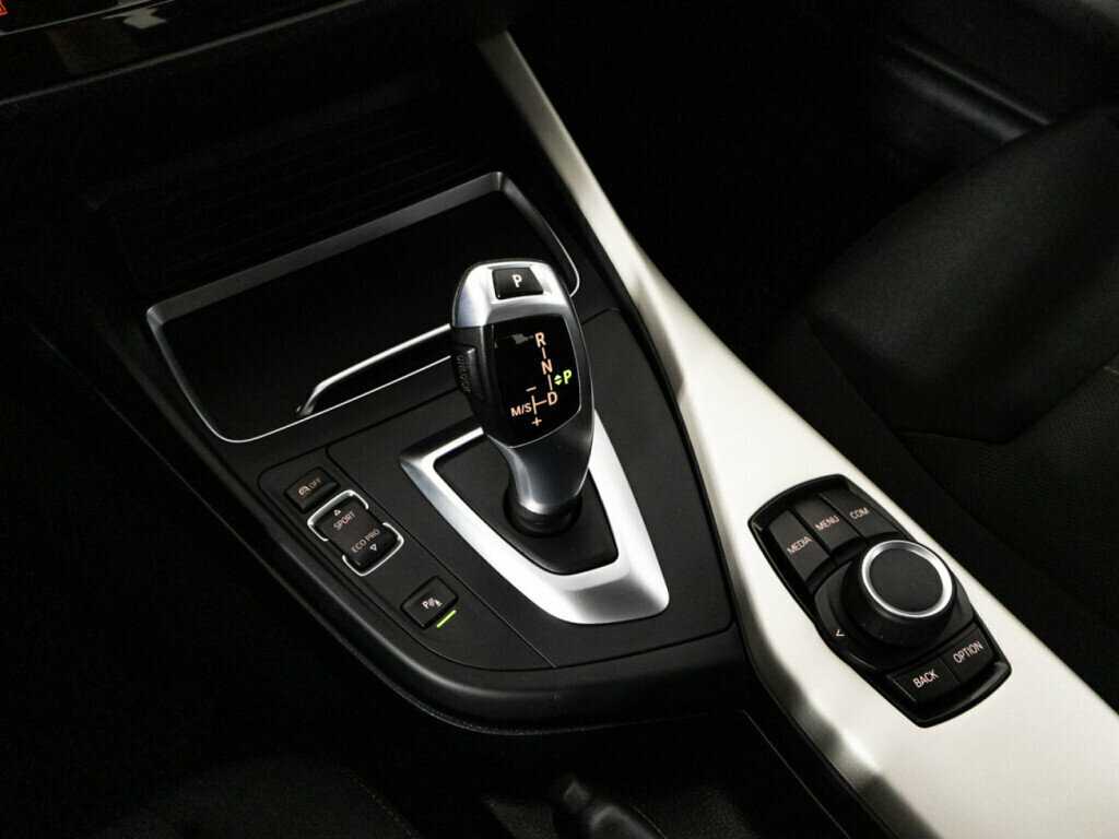 Купить BMW 1 серии с пробегом. Фото: #15