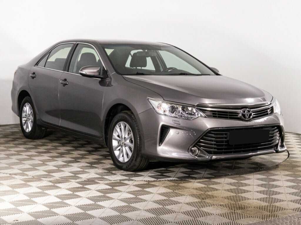 Купить Toyota Camry с пробегом. Фото: #2