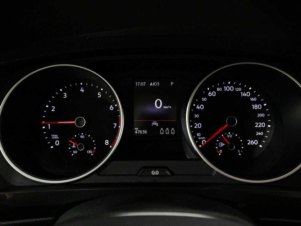 Купить Volkswagen Tiguan с пробегом. Фото: #10