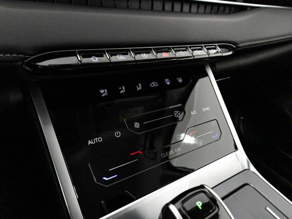 Купить Chery Tiggo 7 Pro Max с пробегом. Фото: #16