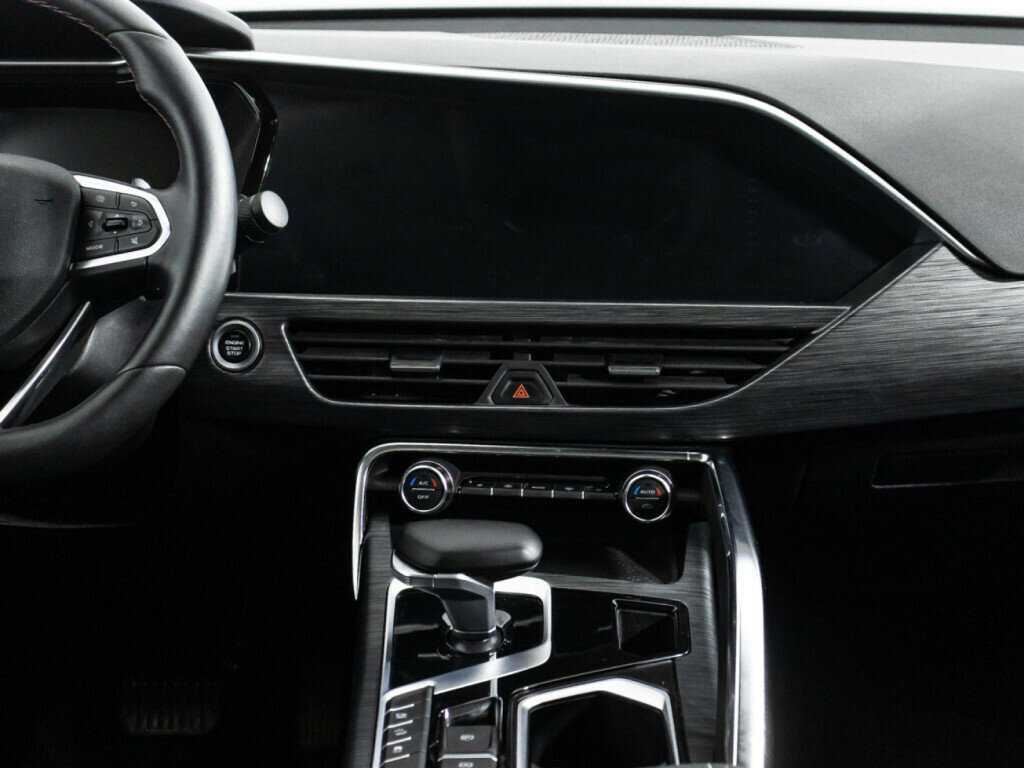 Купить Geely Tugella с пробегом. Фото: #13