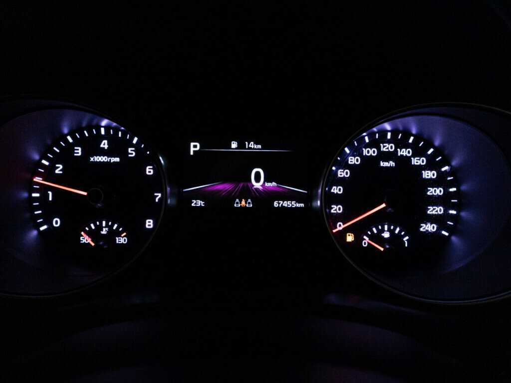 Купить Kia Ceed с пробегом. Фото: #12