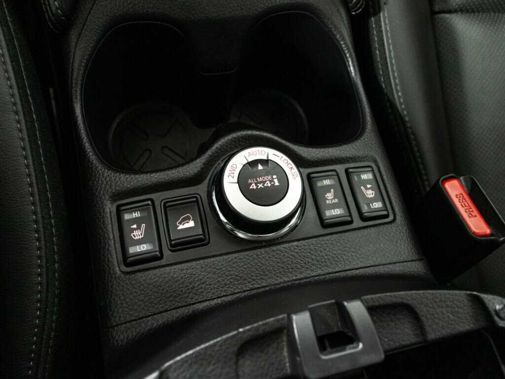 Купить Nissan X-Trail с пробегом. Фото: #19