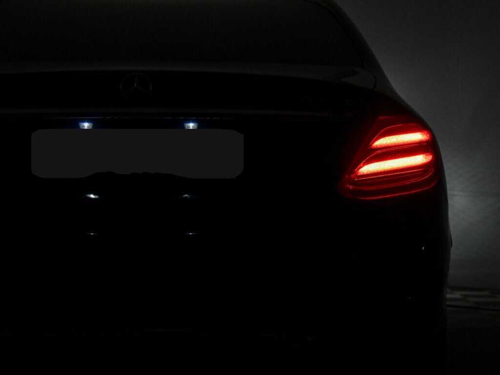 Купить Mercedes-Benz E-Класс с пробегом. Фото: #22