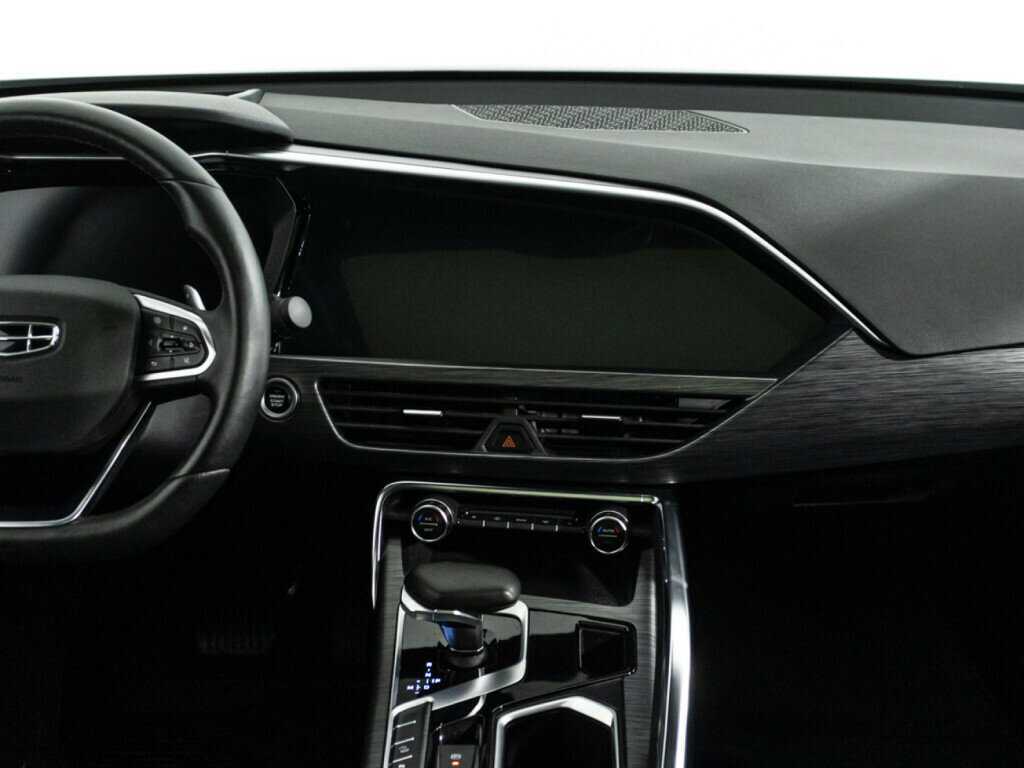 Купить Geely Tugella с пробегом. Фото: #13