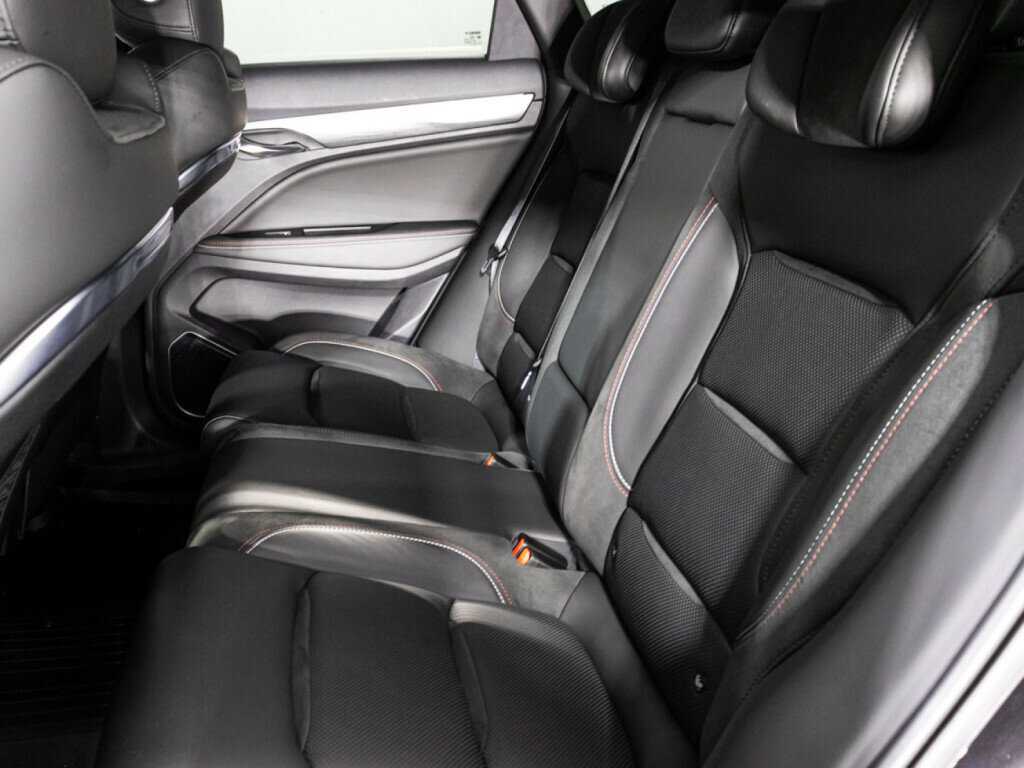 Купить Geely Tugella с пробегом. Фото: #9