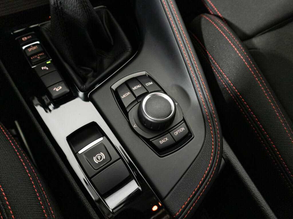 Купить BMW X1 с пробегом. Фото: #17