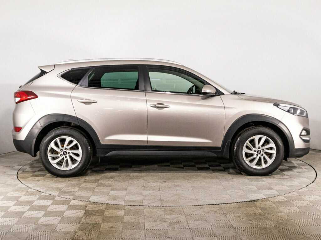 Купить Hyundai Tucson с пробегом. Фото: #3