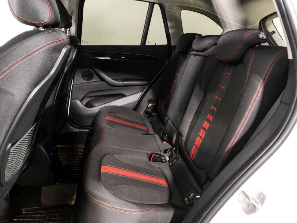 Купить BMW X1 с пробегом. Фото: #9
