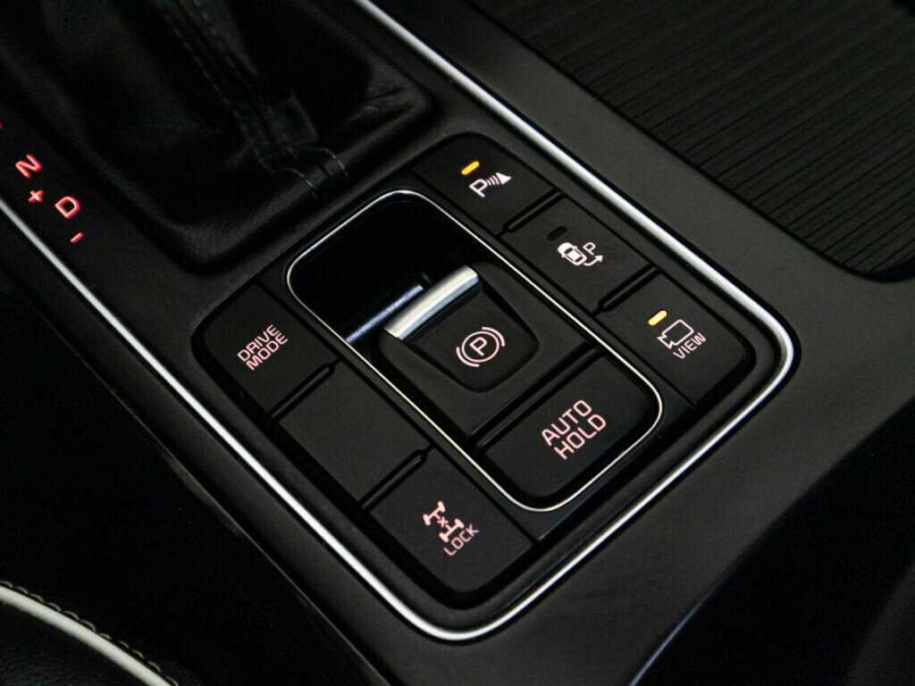 Купить Kia Sorento с пробегом. Фото: #17