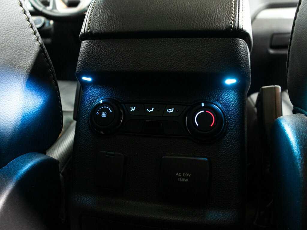 Купить Ford Explorer с пробегом. Фото: #22