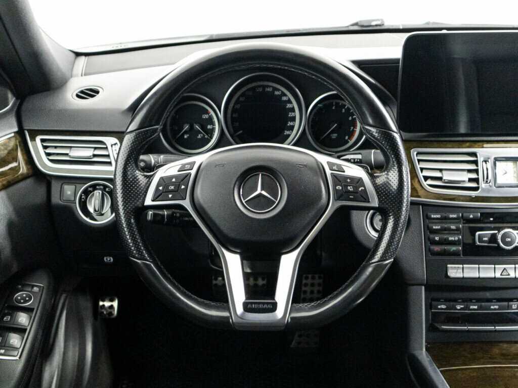 Купить Mercedes-Benz E-Класс с пробегом. Фото: #18