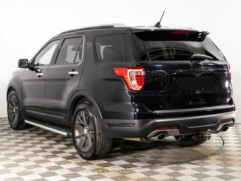 Купить Ford Explorer с пробегом. Фото: #6