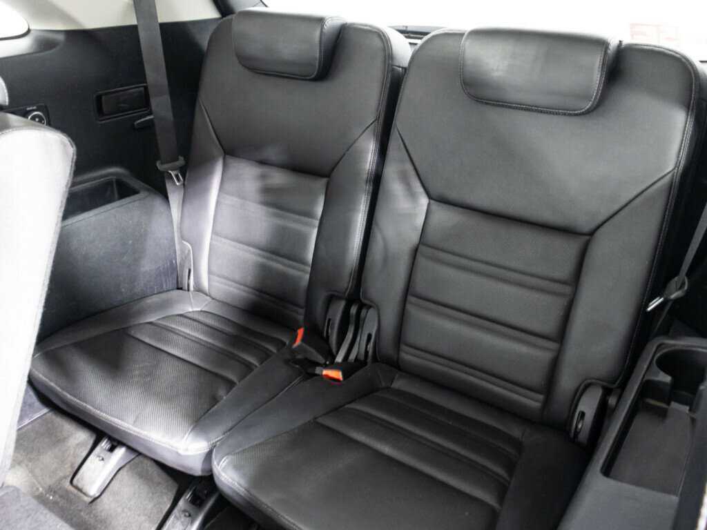 Купить Kia Sorento с пробегом. Фото: #16