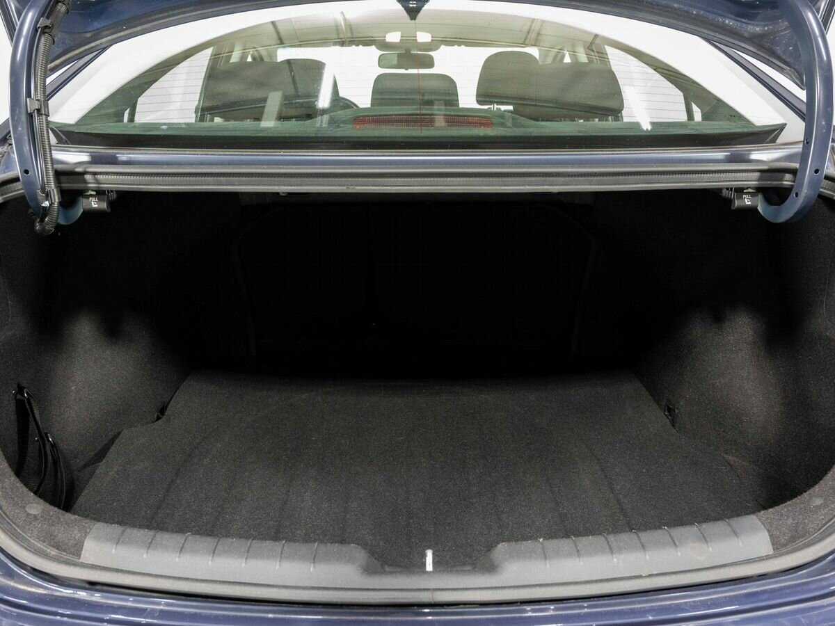 Купить Hyundai Elantra с пробегом. Фото: #25