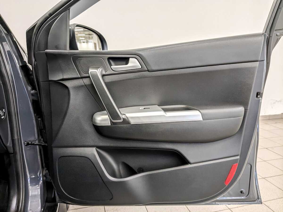 Купить Kia Sportage с пробегом. Фото: #20