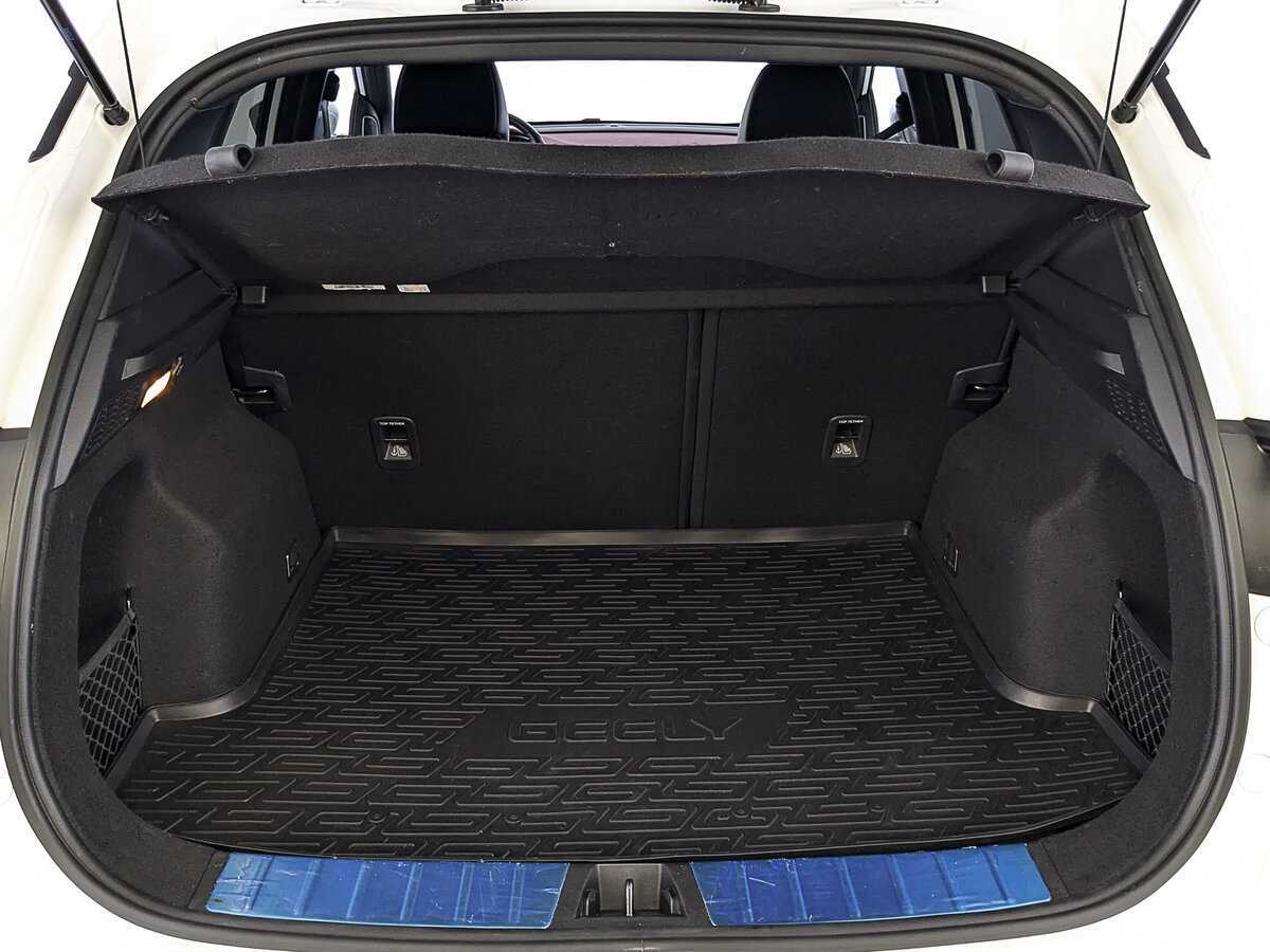 Купить Geely Coolray с пробегом. Фото: #9