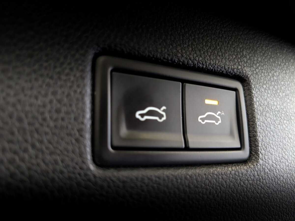 Купить Volkswagen Tiguan с пробегом. Фото: #24