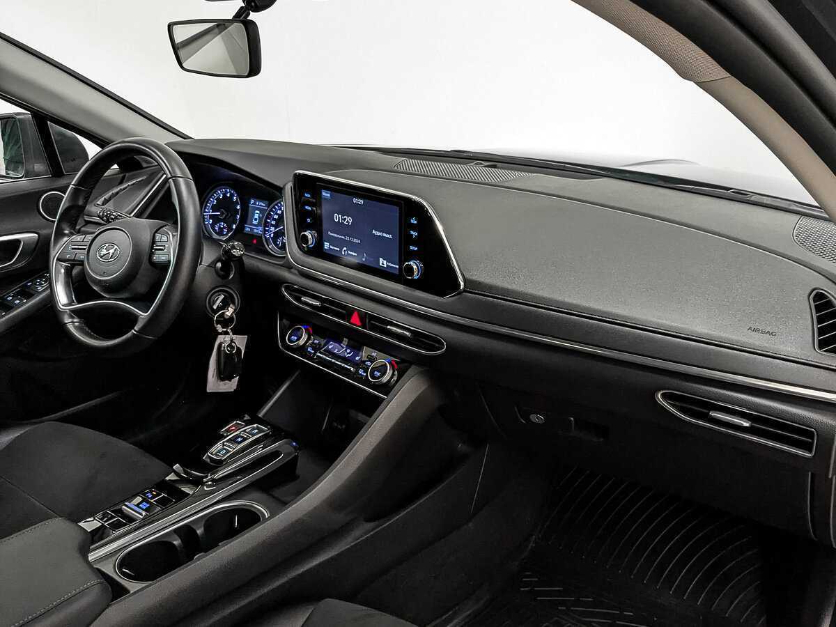 Купить Hyundai Sonata с пробегом. Фото: #12