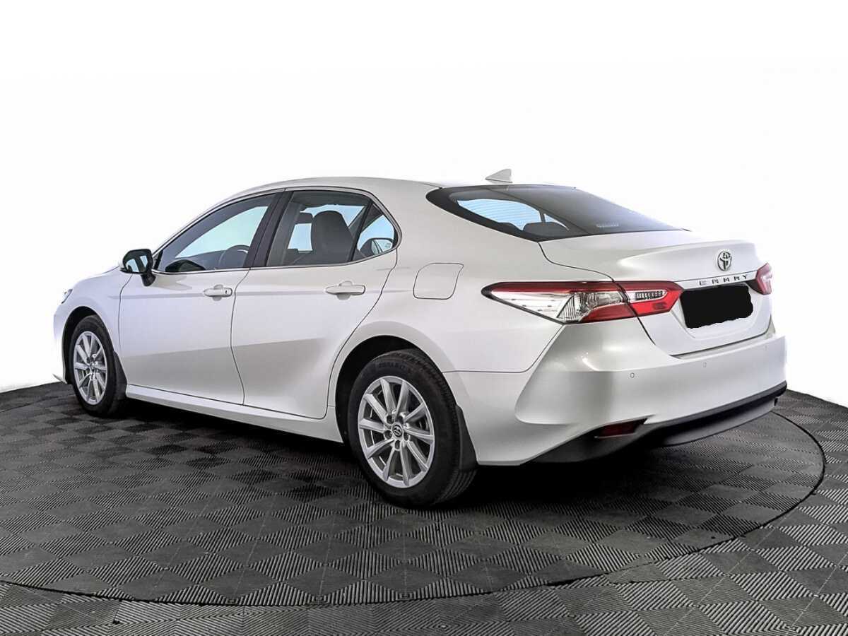 Купить Toyota Camry с пробегом. Фото: #6