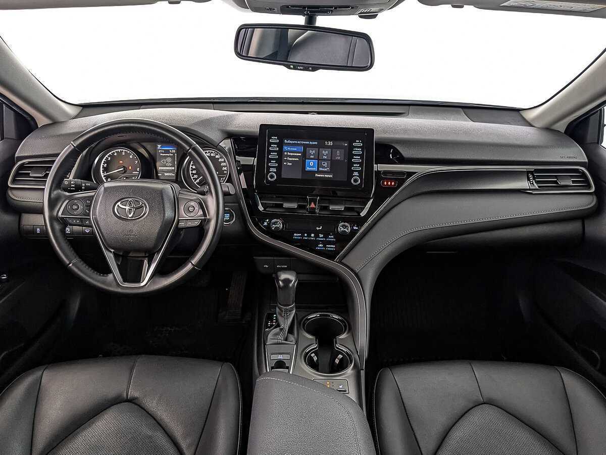 Купить Toyota Camry с пробегом. Фото: #13