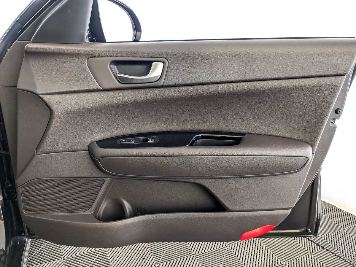 Купить Kia Optima с пробегом. Фото: #24