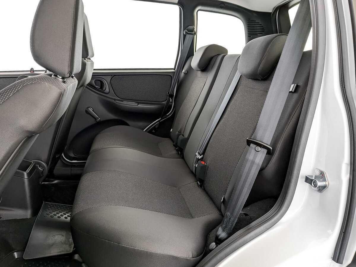 Купить Lada (ВАЗ) Niva с пробегом. Фото: #11