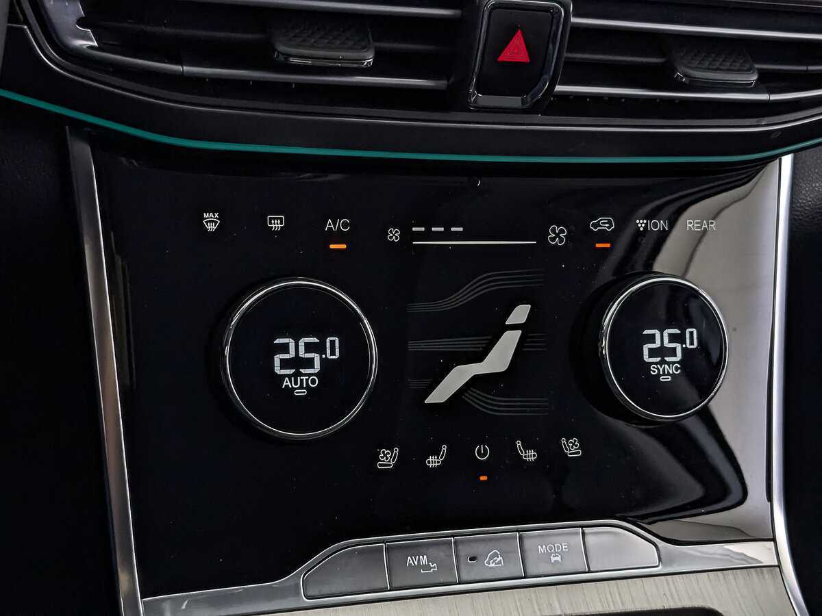 Купить EXEED VX с пробегом. Фото: #20