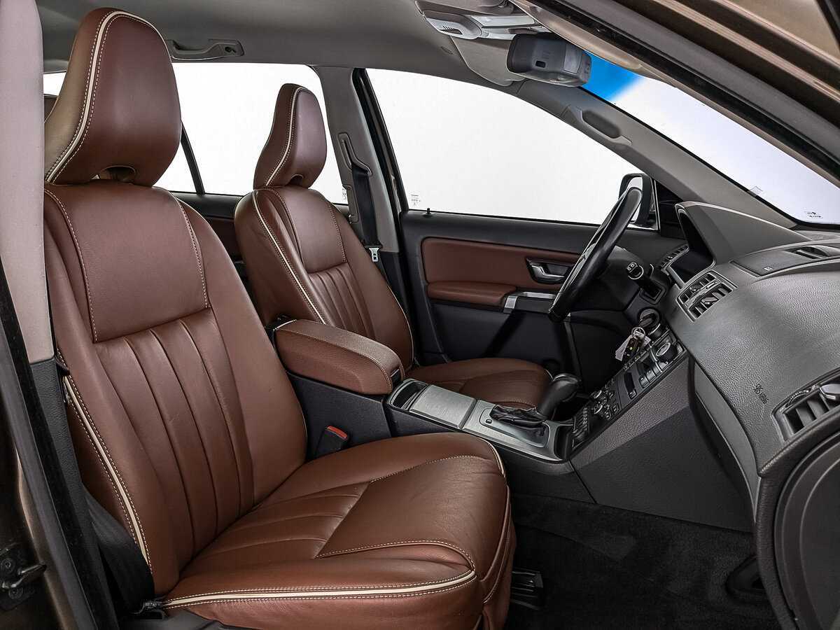 Купить Volvo XC90 с пробегом. Фото: #22