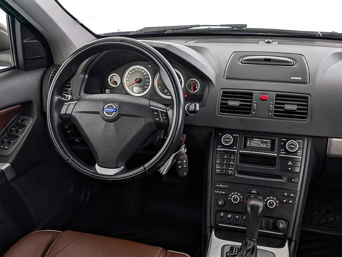 Купить Volvo XC90 с пробегом. Фото: #25