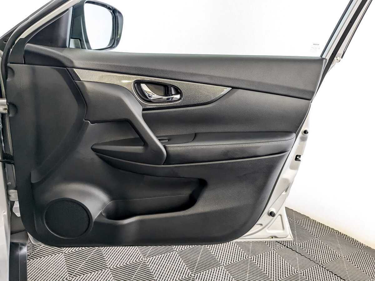 Купить Nissan X-Trail с пробегом. Фото: #21